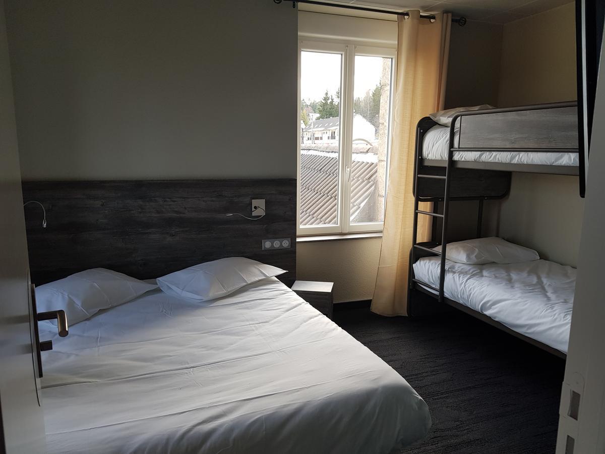 Hotel Jeanne D'Arc Saint-Chély-dʼApcher Εξωτερικό φωτογραφία